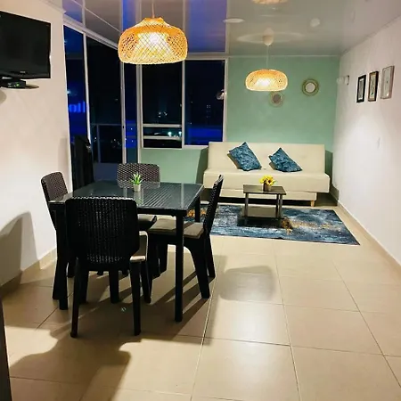 Apartamento Lindo Apto Vista Al Mar