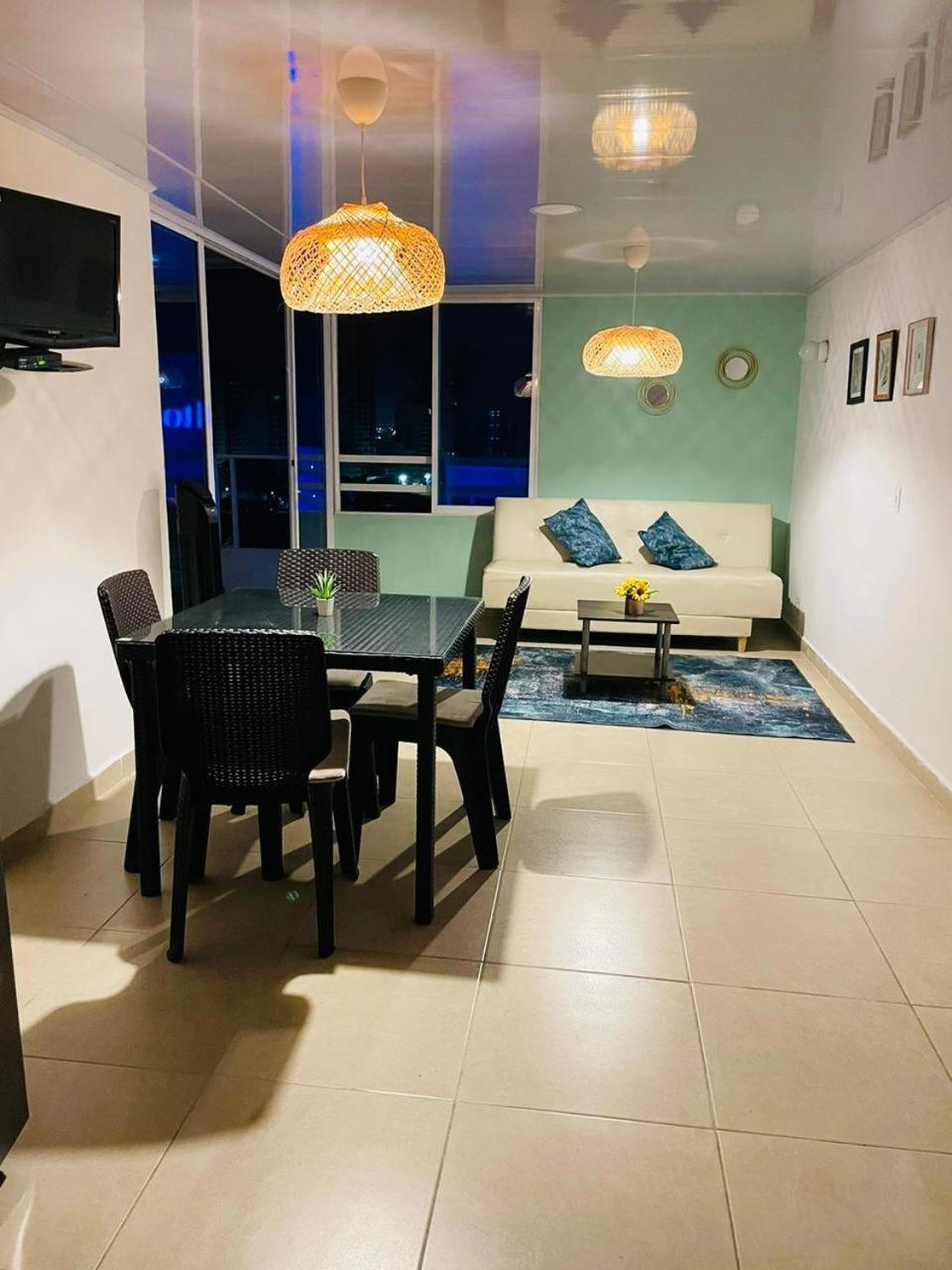 Apartamento Lindo Apto Vista Al Mar
