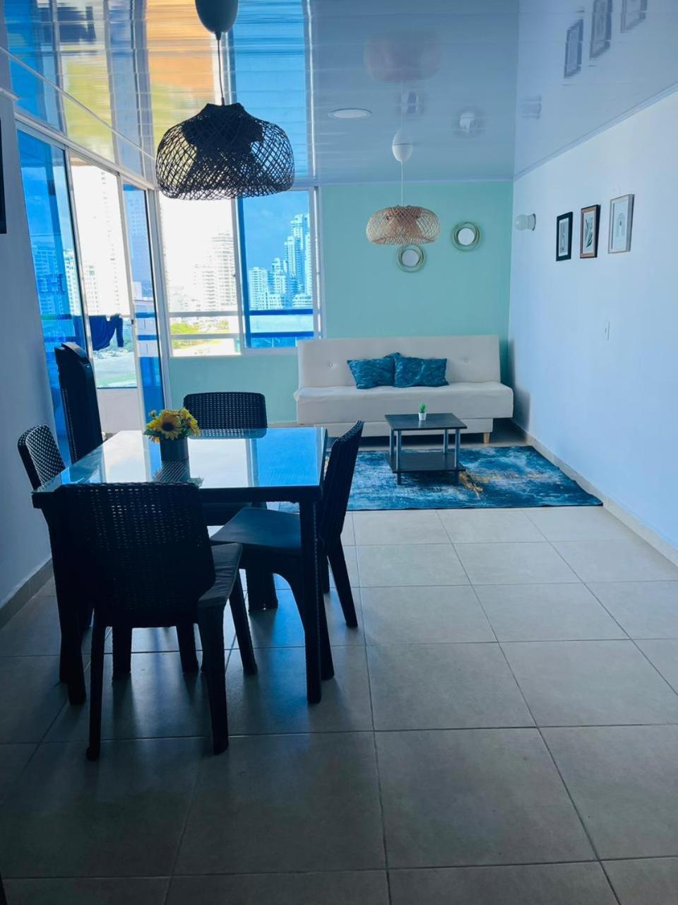 Lindo Apto Vista Al Mar Apartamento